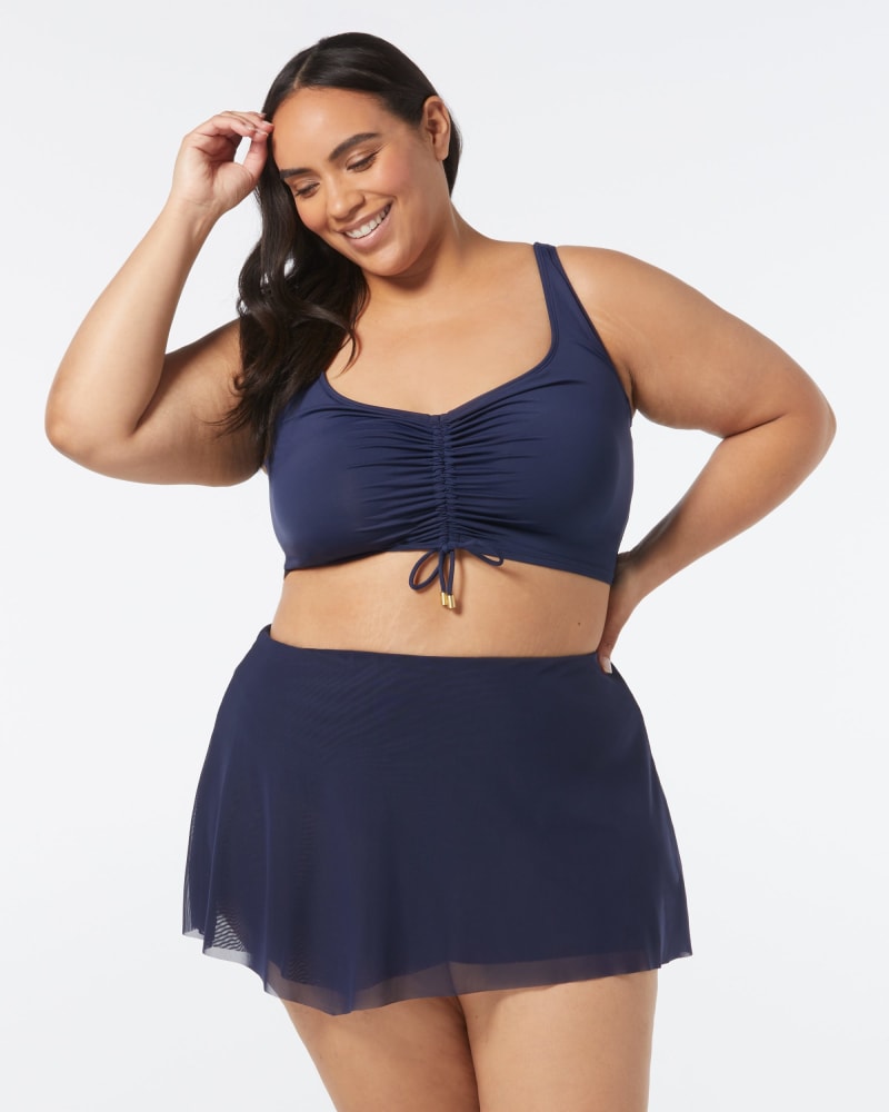 Front of a model wearing a size 38C STUNNER SCRUNCH TOP in NAVY CAPTAIN by Coco Reef. | dia_product_style_image_id:333710